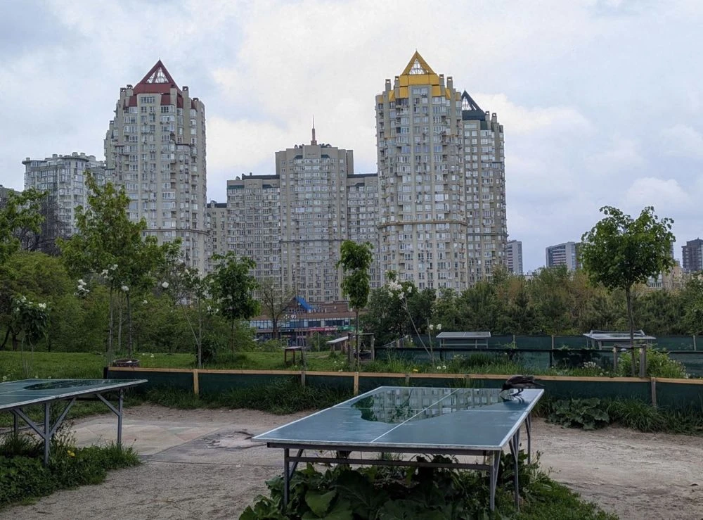 2-room apartment (97 sq m) in the "Pory Roku" residential complex, near the park