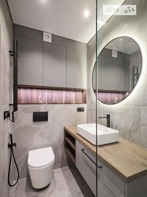 Sale of 1-room apartment 41 sq. m. on Mykhaylo Maksimovicha st. 24 •