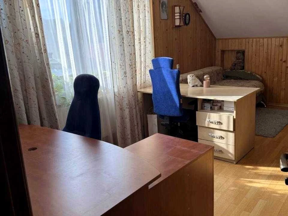 Будинок. Київ, Осокорська вул.