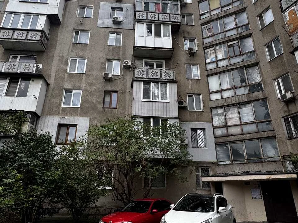 Квартира. Одеса, Николаевская дорога, улица.