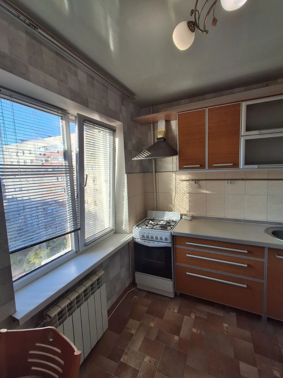 Продажа 1-комнатной квартиры в районе "Піски", улица Південний Автозаводская