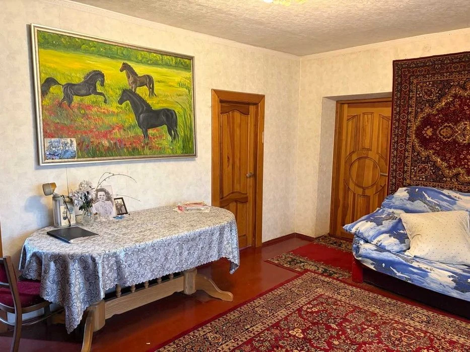 Продам 3-кімнатну квартиру без посередників, з автономним оп