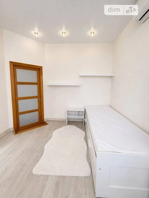 For sale 4-room apartment 123 sq. m on Dmytrivska Street 66A • ID 34