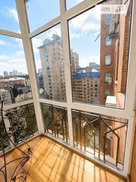 For sale 4-room apartment 123 sq. m on Dmytrivska Street 66A • ID 34