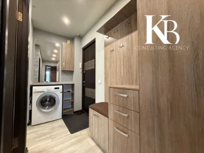 Продам 2-кімнатну квартиру, Косиора, вулиця Калникова, 3 поверх, Євроремонт