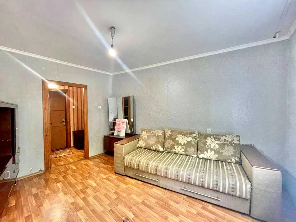 Apartment. Kharkiv Street.