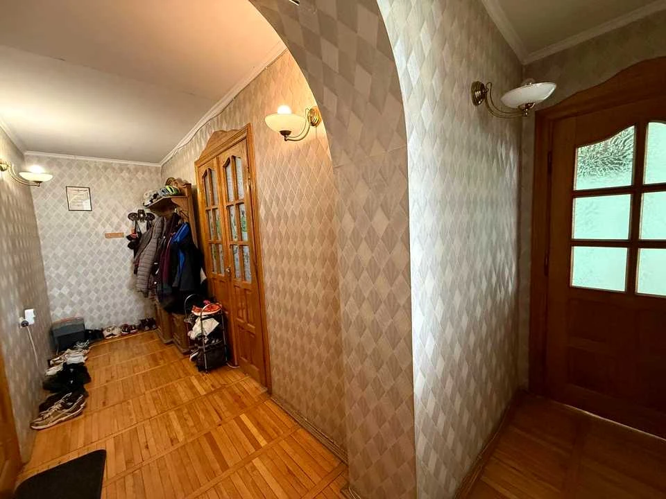 Квартира. Львів, вулиця Павла Тичини