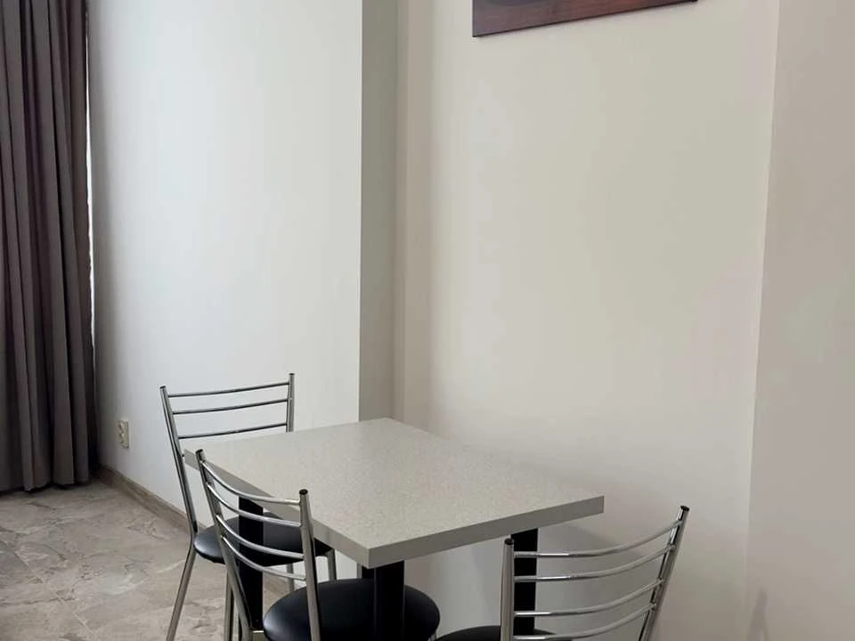 Apartment. Volodymyr Navroc'kyi Street, Lviv
