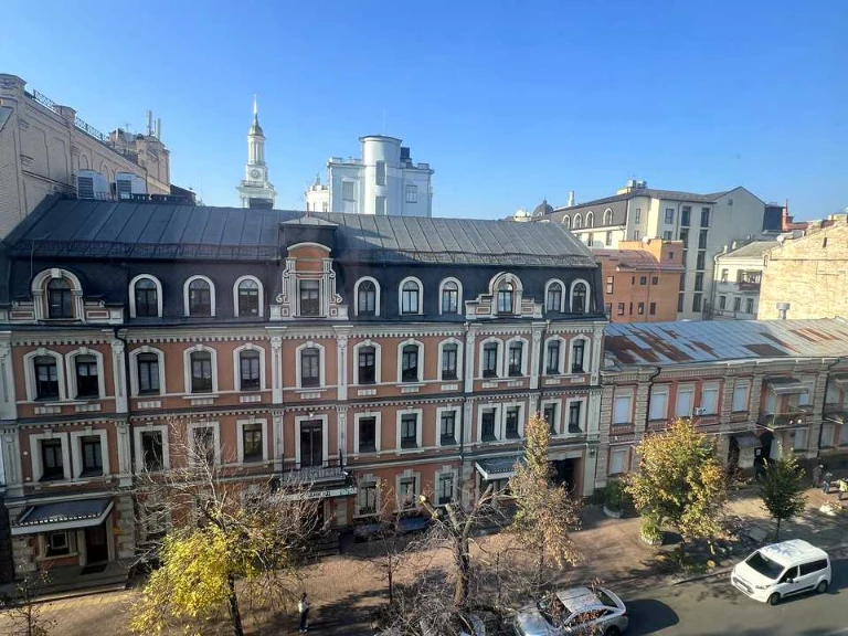 Apartment. Borisglybivsky Street, Kyiv