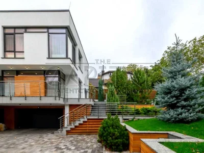 House. Vilshanska St, Kyiv