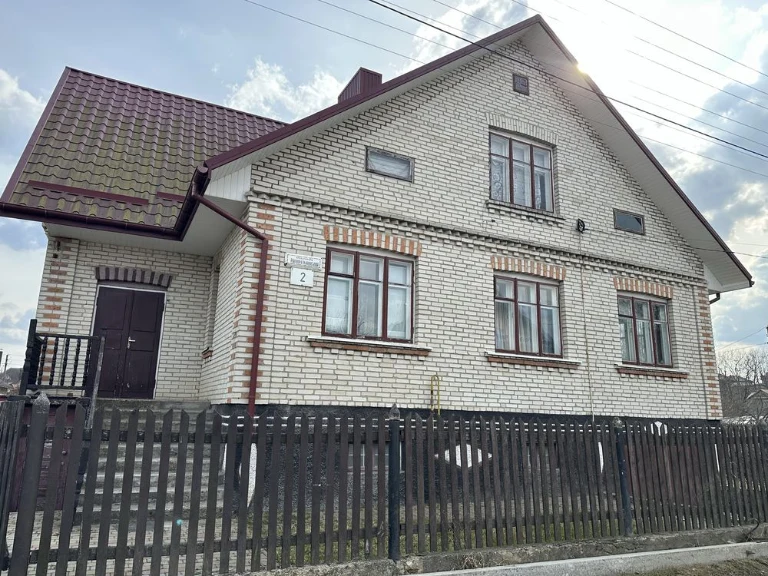 Частковое строение