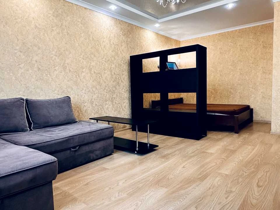 Квартира. Киев, улица Елизаветы Чавдар