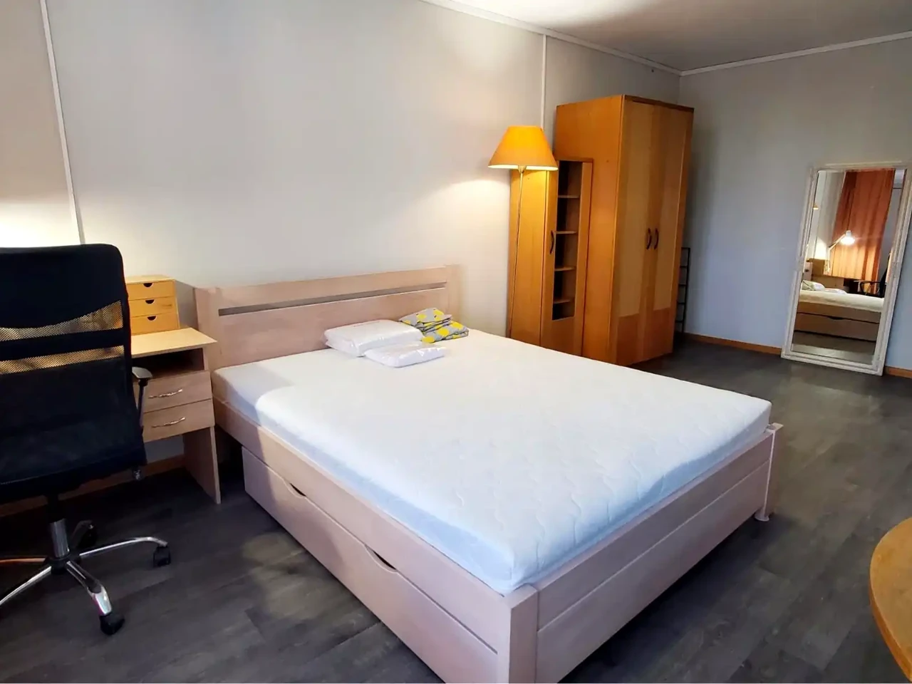Оренда квартири 1-кімн. 37 м² 10/10 пов.