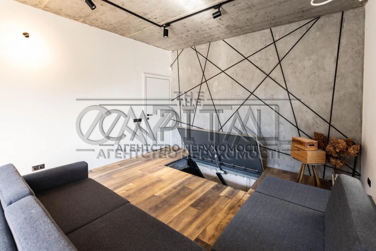 Продаж будинку 298 м² з ремонтом, Осокорки