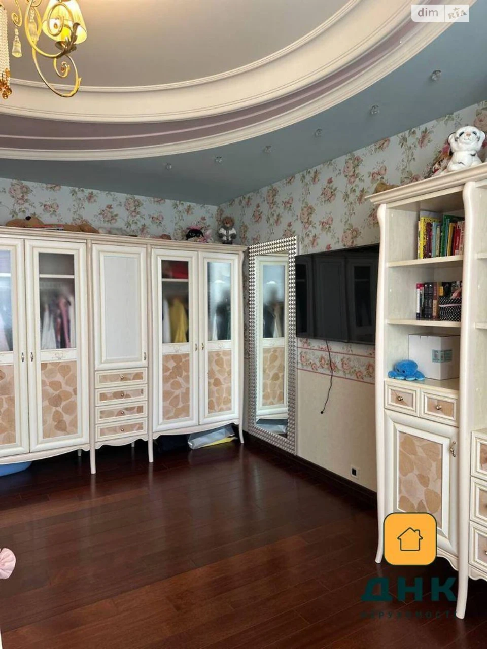 Apartment for Sale - Middle Fountain