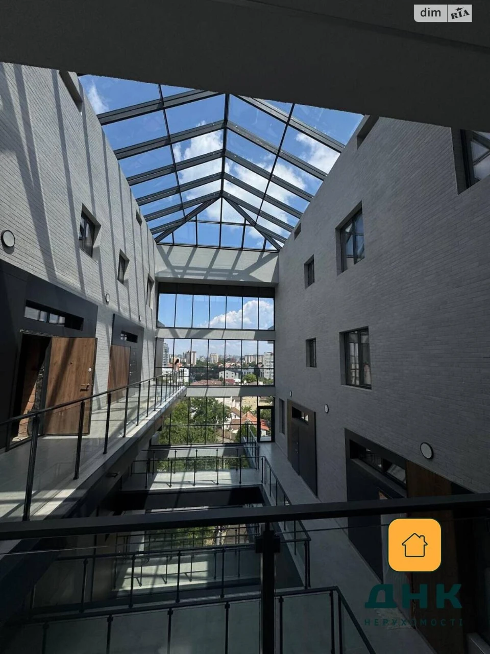 Apartment for Sale in Velykiy Fontan