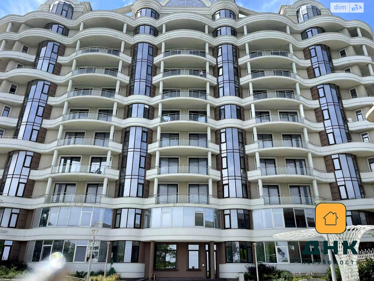 Продажа Квартира Приморский