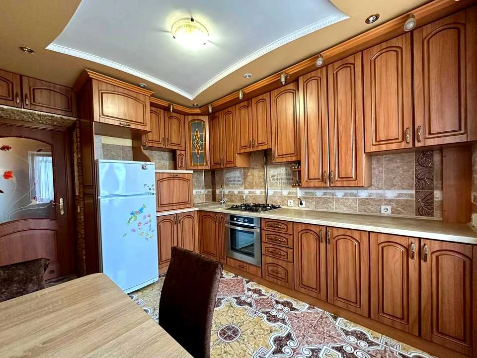 Квартира. Ивано-Франковск, улица Богдана Хмельницкого