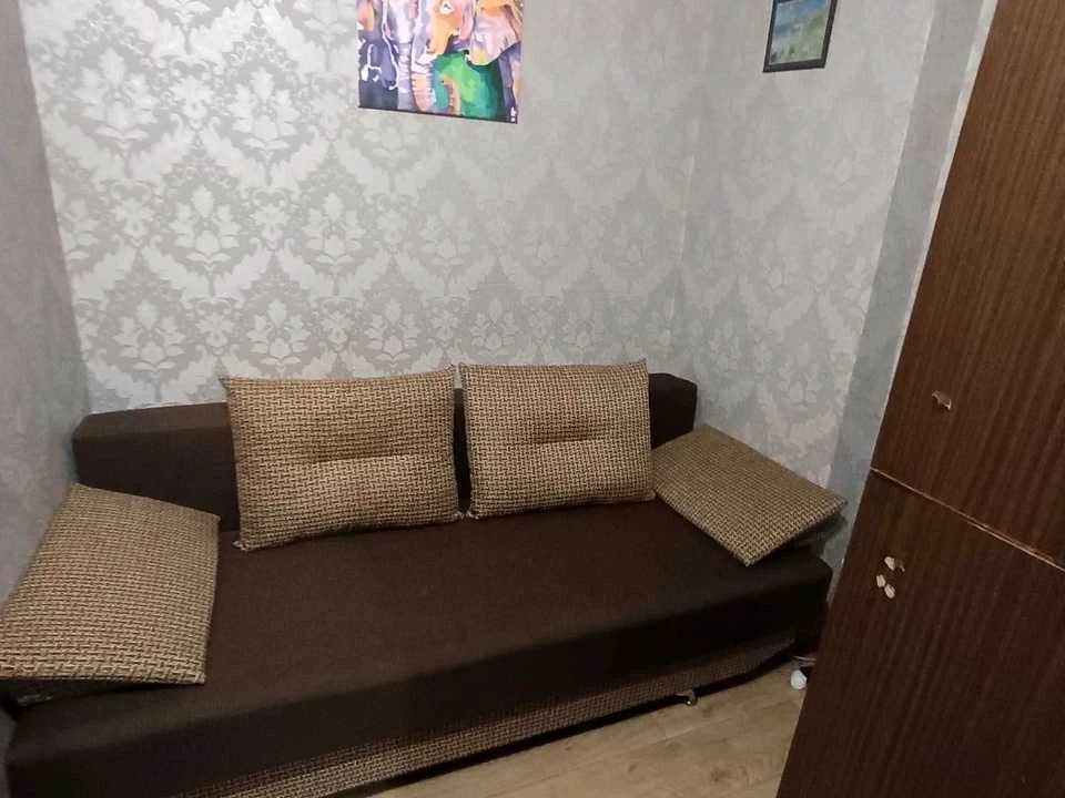 Apartment. Dnipro, Menachem Mendel Schneerson st.