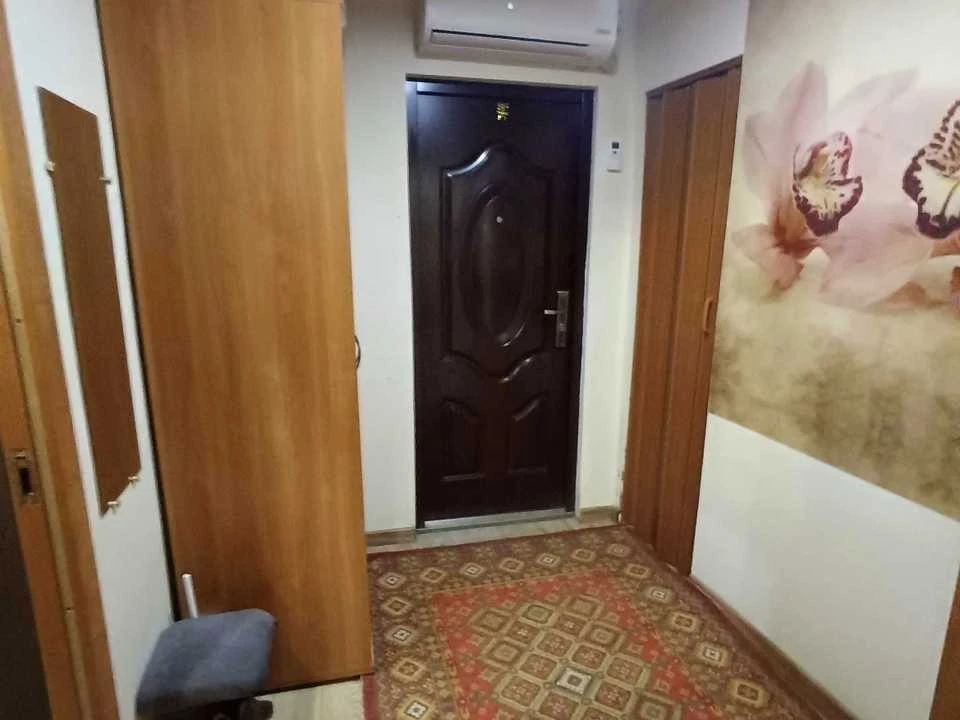 Apartment. Dnipro, Menachem Mendel Schneerson st.