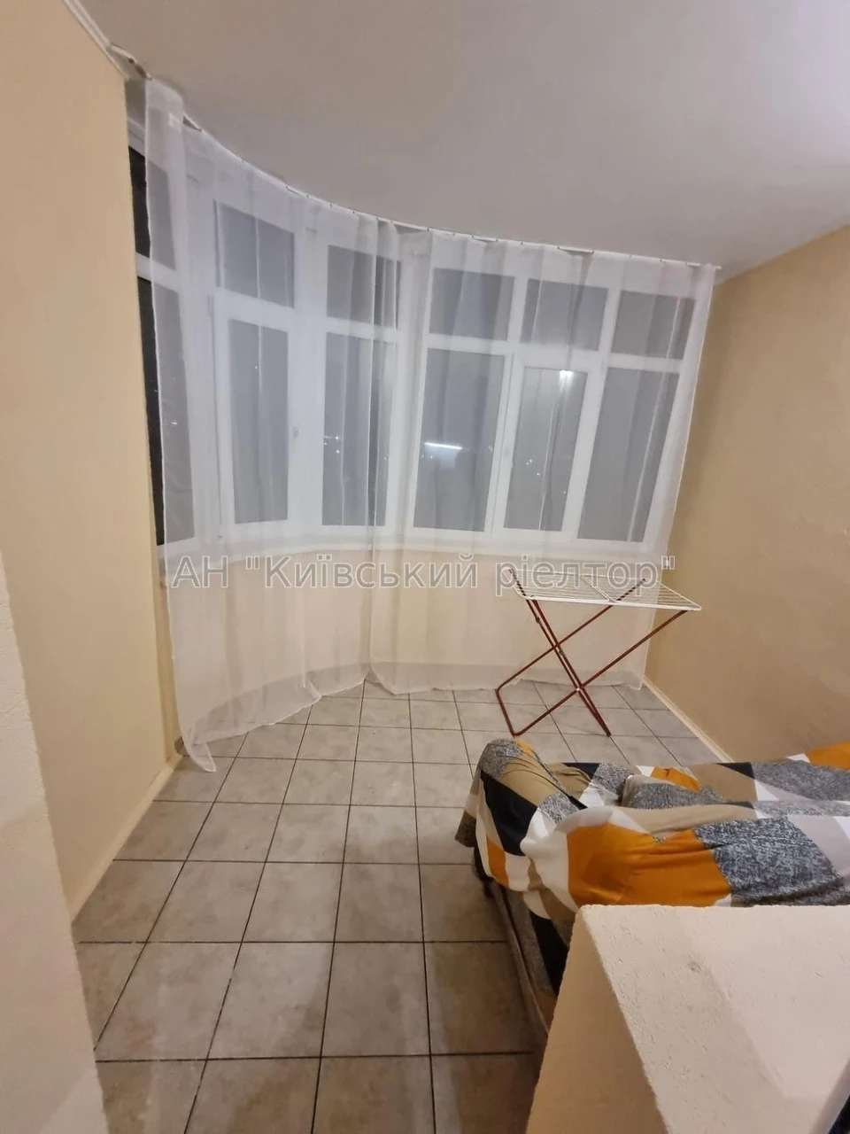 Sale of a 2-room apartment at вул. Гашека 8A, area of 63.8 m2
