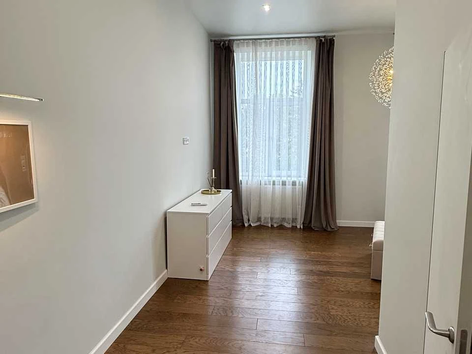Apartment. Lviv, Maksym Kryvonosa St.