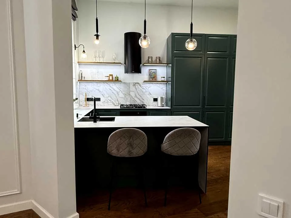 Apartment. Lviv, Maksym Kryvonosa St.