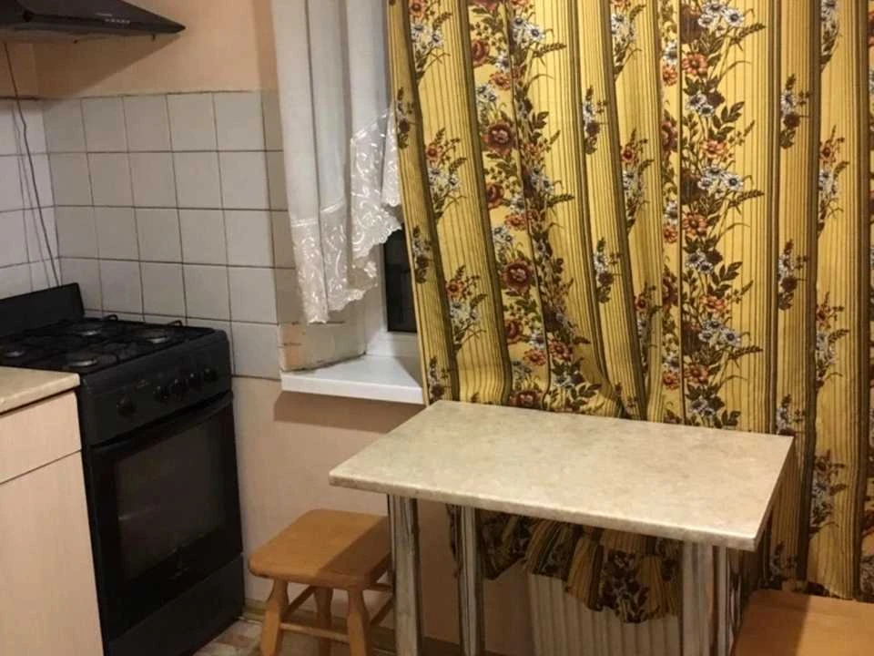 Квартира. Київ, Деміївська вулиця