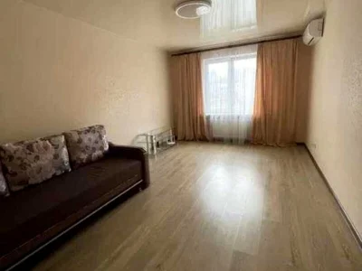 Apartment. Yasynuvat Street, Kyiv