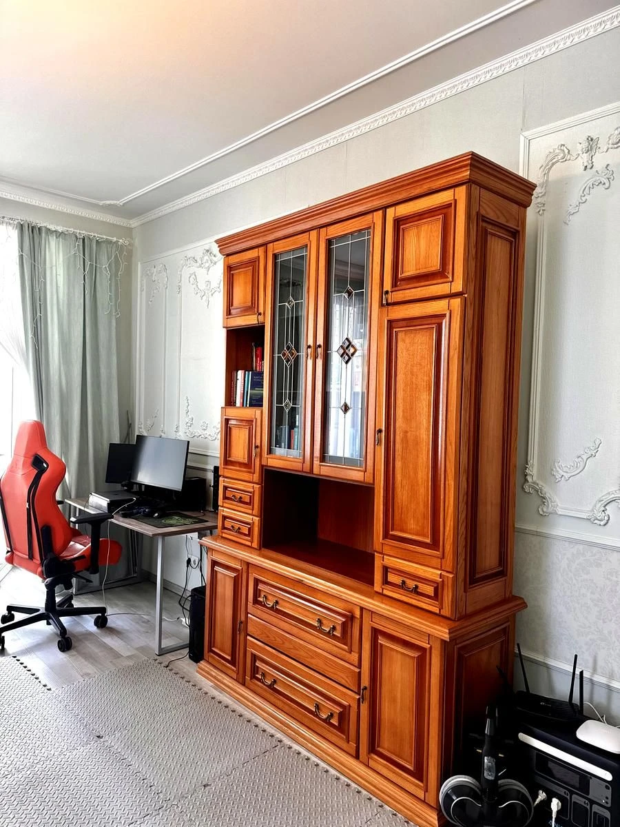 Продаж квартири на Подолі - вулиця Юрківська, 37!