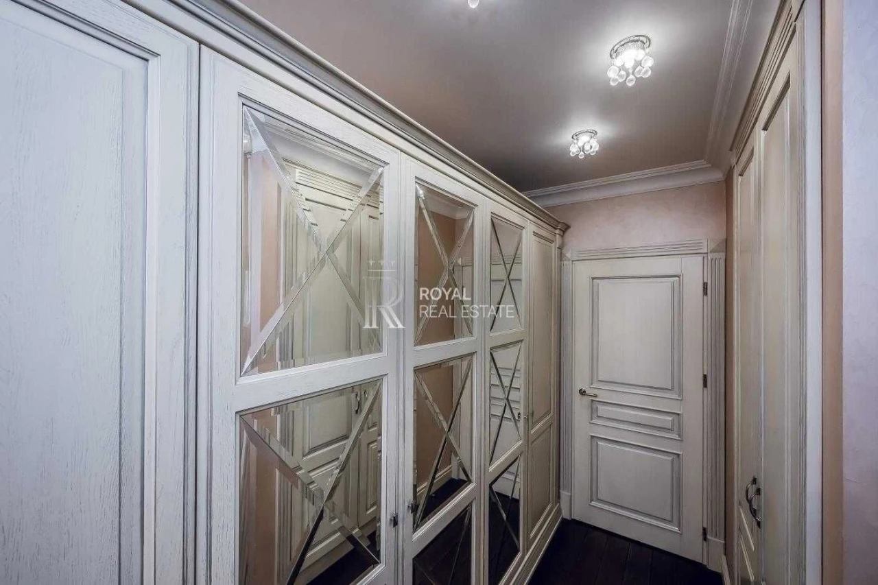 Продажа 3-комнатной квартиры в ЖК "Космополитен", Дегтяривская, 25А, корпус 1