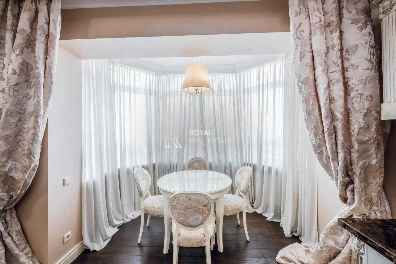 Продажа 3-комнатной квартиры в ЖК "Космополитен", Дегтяривская, 25А, корпус 1