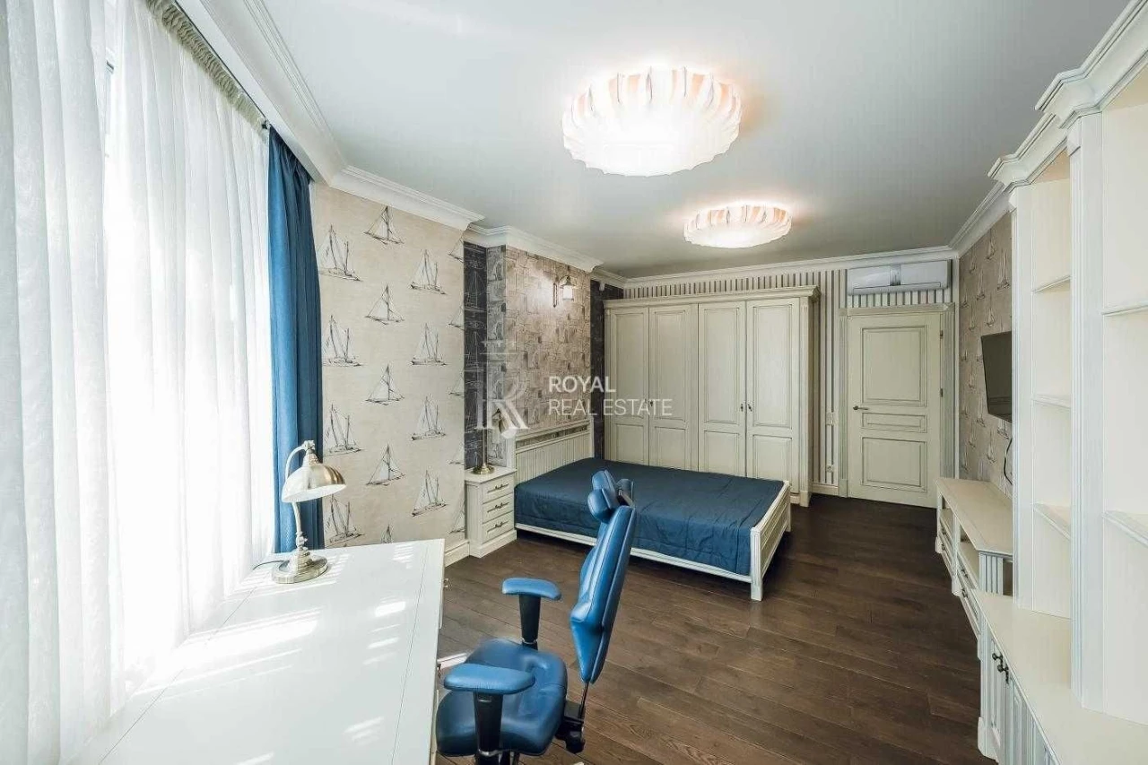 Продажа 3-комнатной квартиры в ЖК "Космополитен", Дегтяривская, 25А, корпус 1