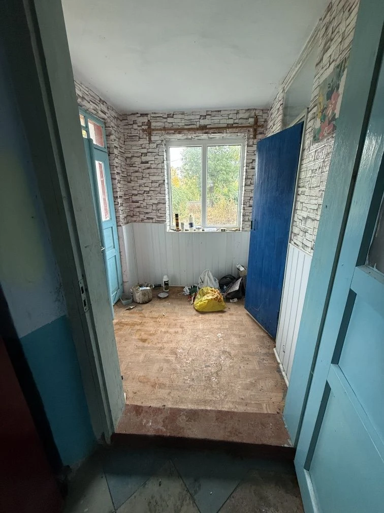 Продається будинок у селі Будилів, 25 соток землі, газ, вода, біля
