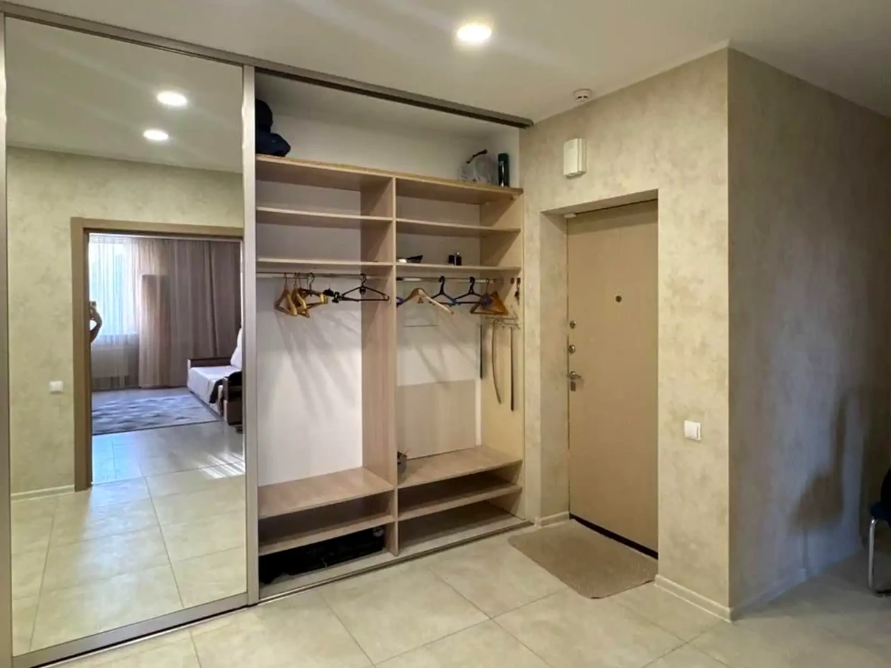 Сдается 3-комнатная квартира 102 м² на 7-м этаже