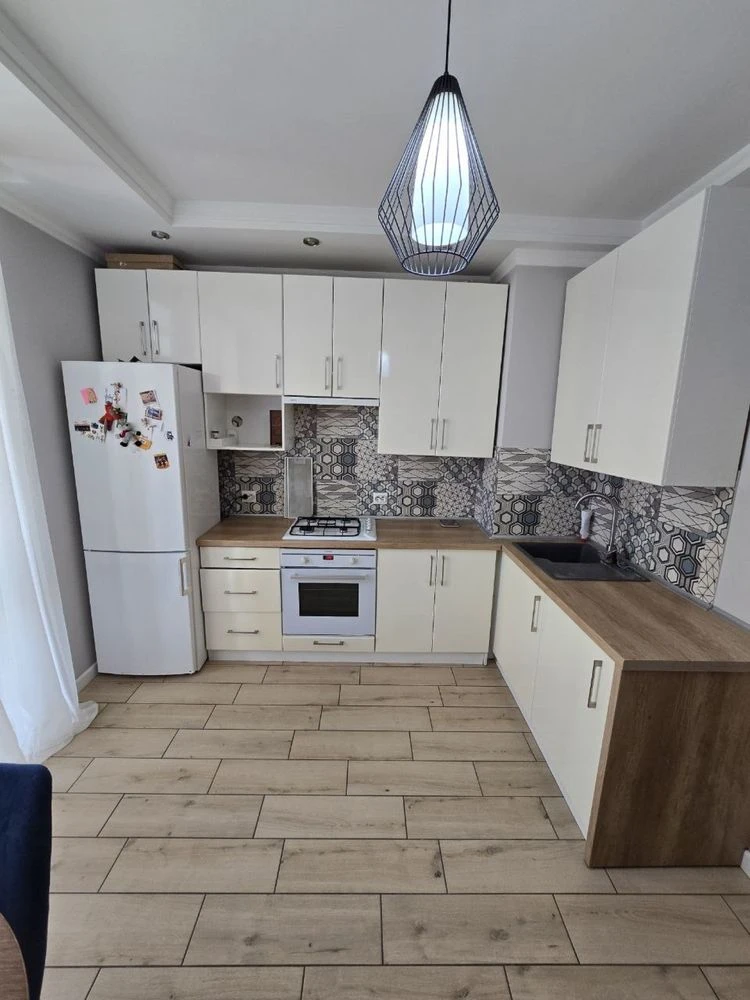 Продаж 1-кімнатної квартири в новобудинку на вул. Роксоляни, 43а.