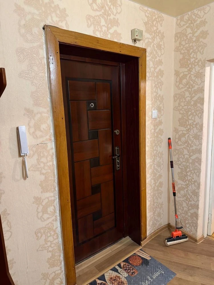 Продажа 3-комнатной квартиры в кирпичном доме, ул. Пасічна