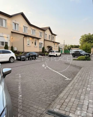 Продається 2-кімнатна квартира в ЖК "Cappuccino House", вул. Вишнева, 2