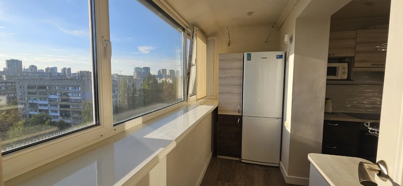 Sale. Apartment. Address: Autosavatska 15A, Obolon'