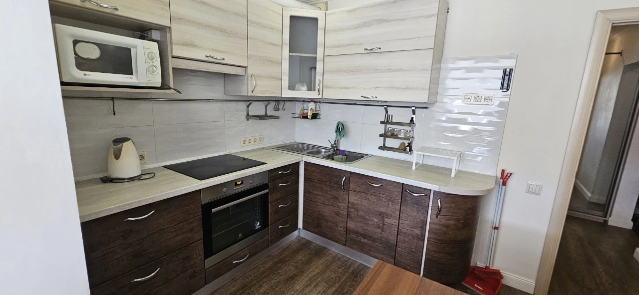Sale. Apartment. Address: Autosavatska 15A, Obolon'