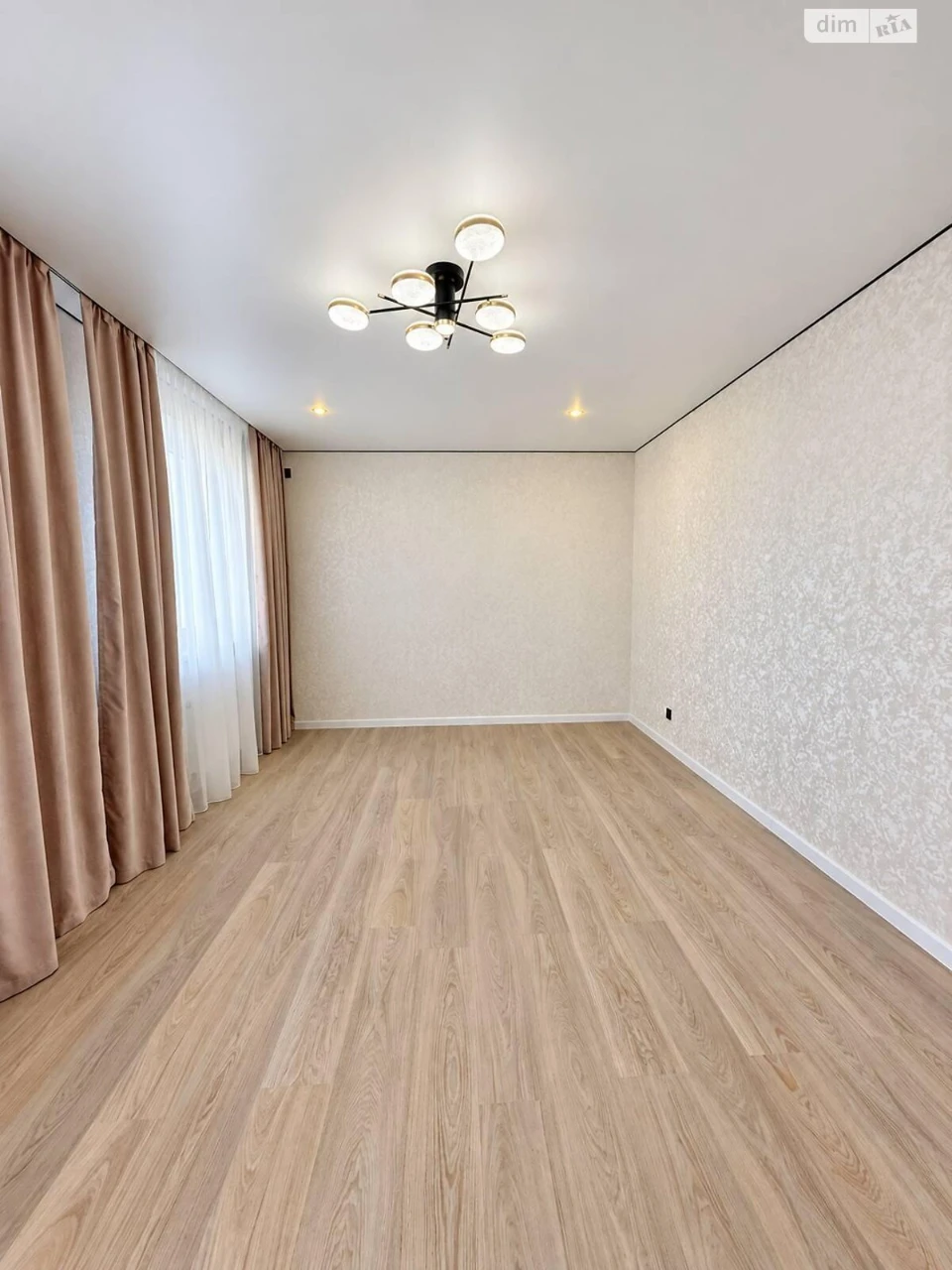 Продається квартира, ХТЗ
