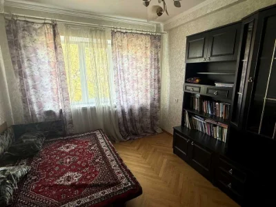 Квартира. Київ, Космічна вул.
