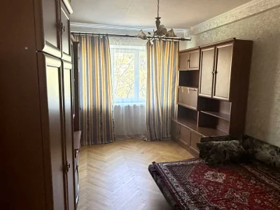 Квартира. Київ, Космічна вул.