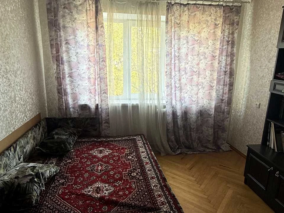 Квартира. Київ, Космічна вул.