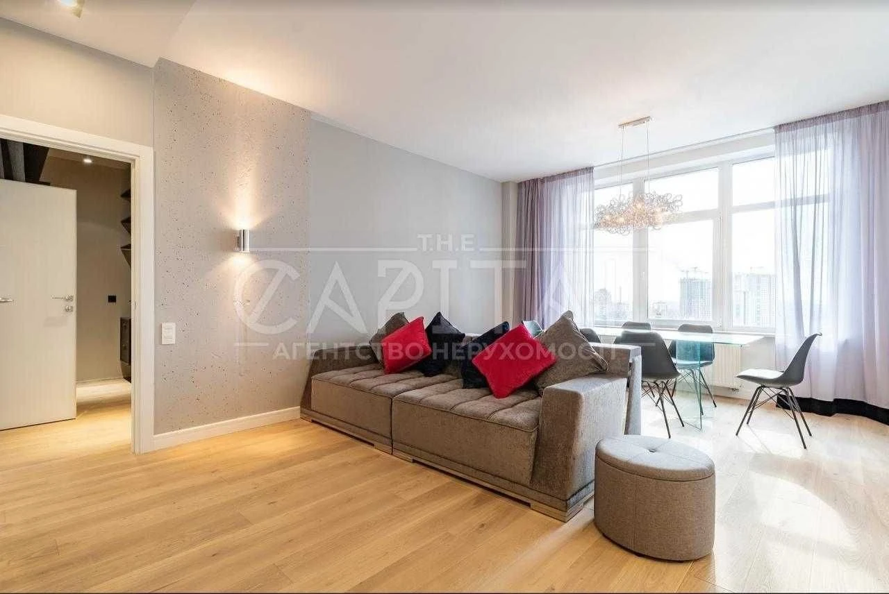 Sale of a 2-bedroom apartment in the residential complex "Novopescherskiye Lipki", Pechersky district
