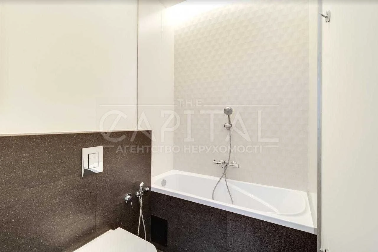 Sale of a 2-bedroom apartment in the residential complex "Novopescherskiye Lipki", Pechersky district