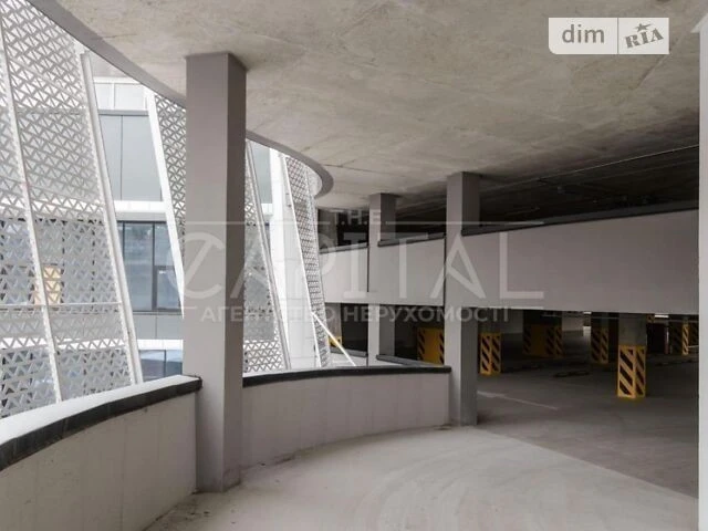 Sale of 3-room apartment 135 sq. m on Beresteyskyi Avenue 11 • ID