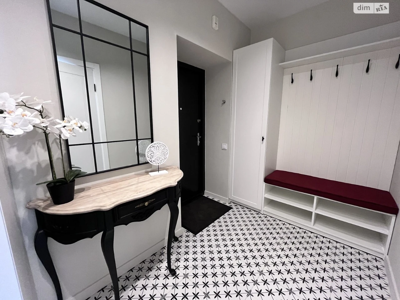 Long-Term Rental Apartment Academic