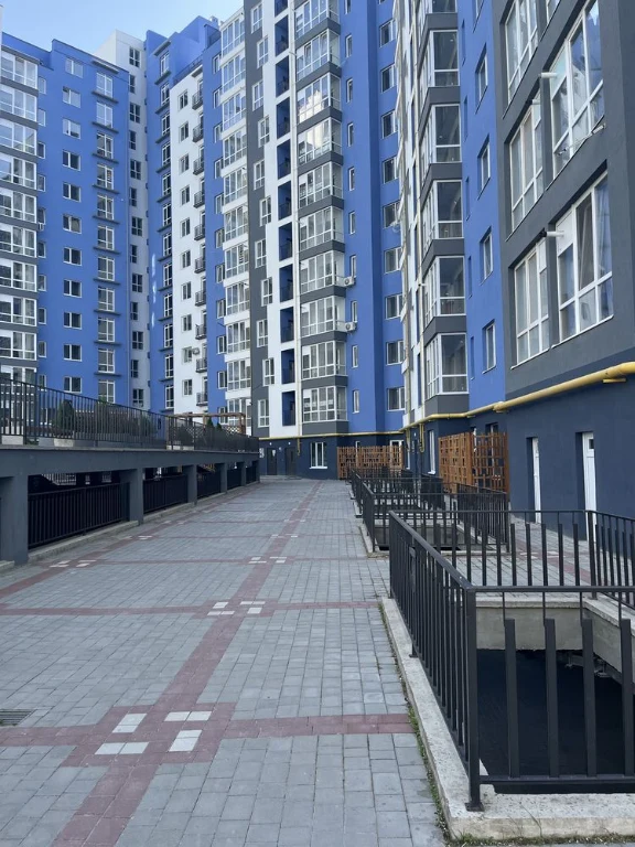 Three-room apartment! Owner! Inexpensive sale!