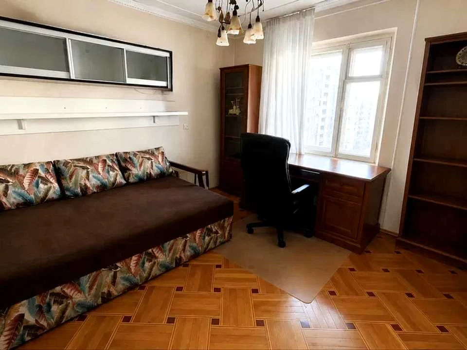 Квартира. Киев, улица Оресты Васкула